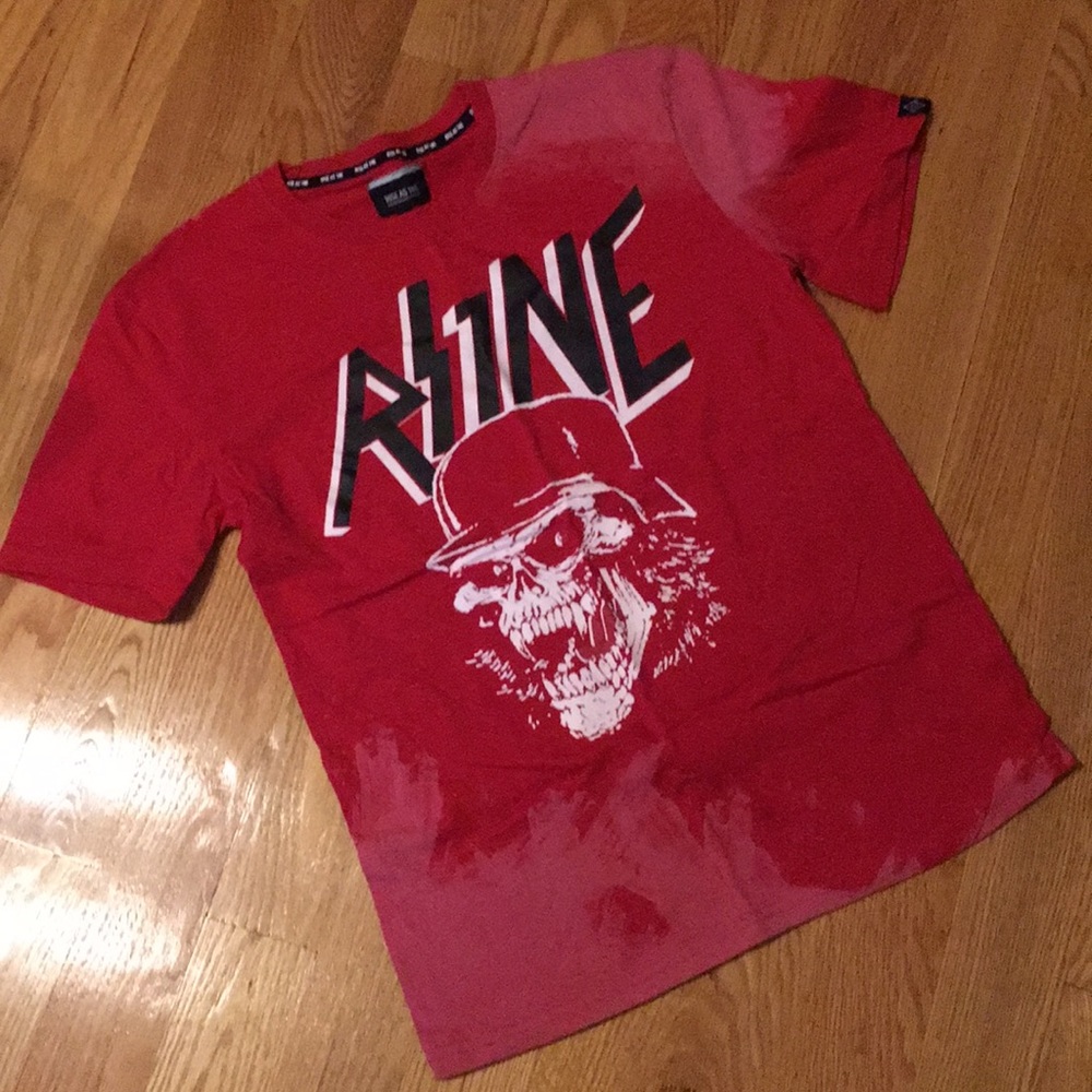 Rise As 1ne Graphic T-shirt Men’s Small
